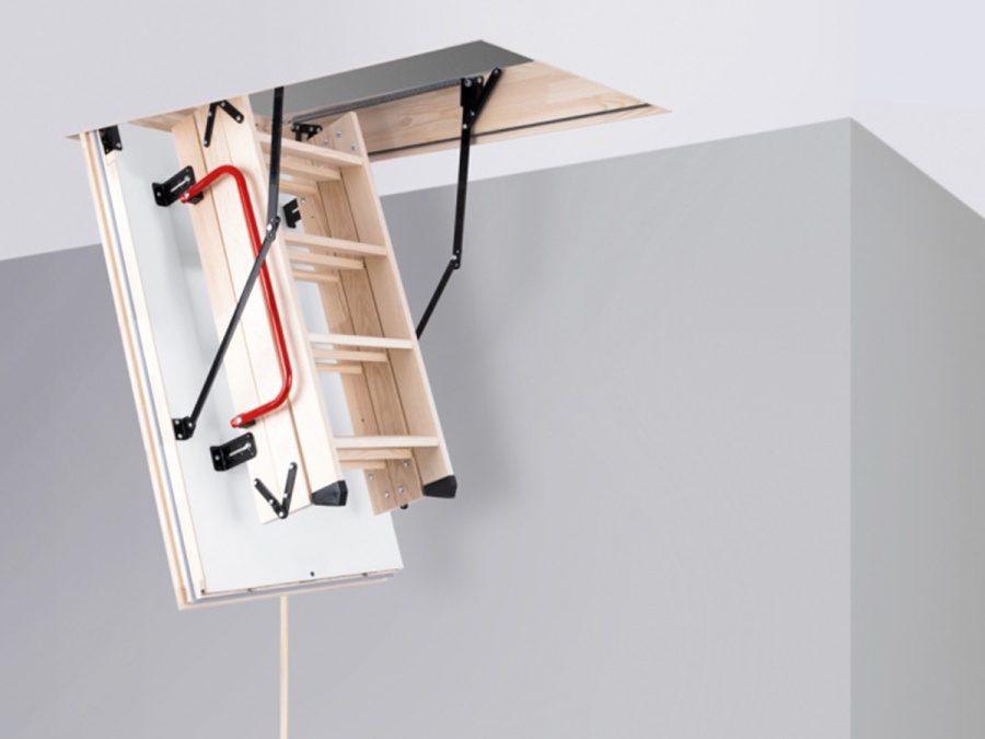 Pôdne schody Oman Polar