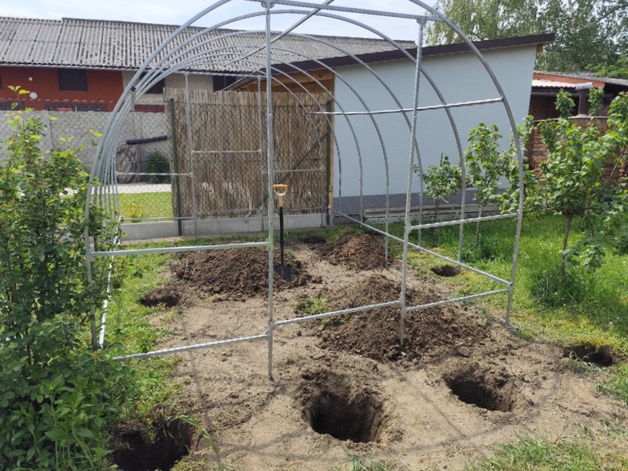 Montáže skleníkov