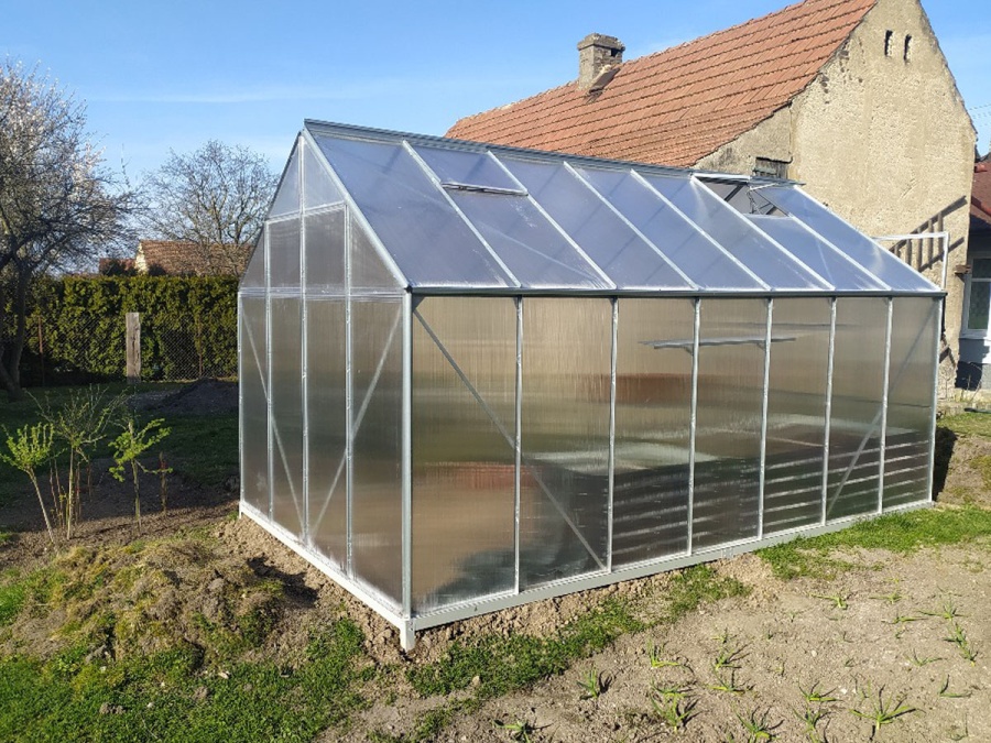 Montáže skleníků