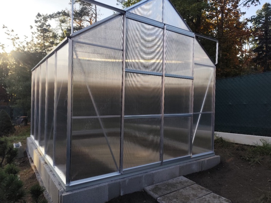 Montáže skleníků