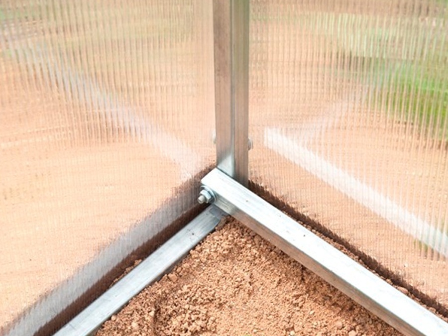 Skleník z polykarbonátu Scobax Zepelin