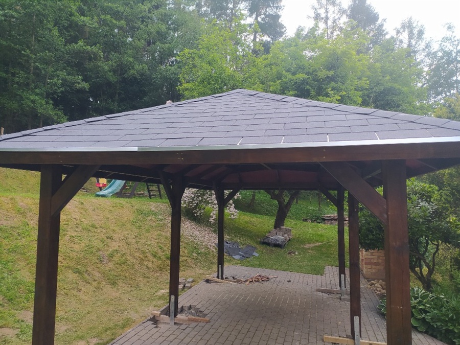 Montáže pergol, zimných záhrad a striešok