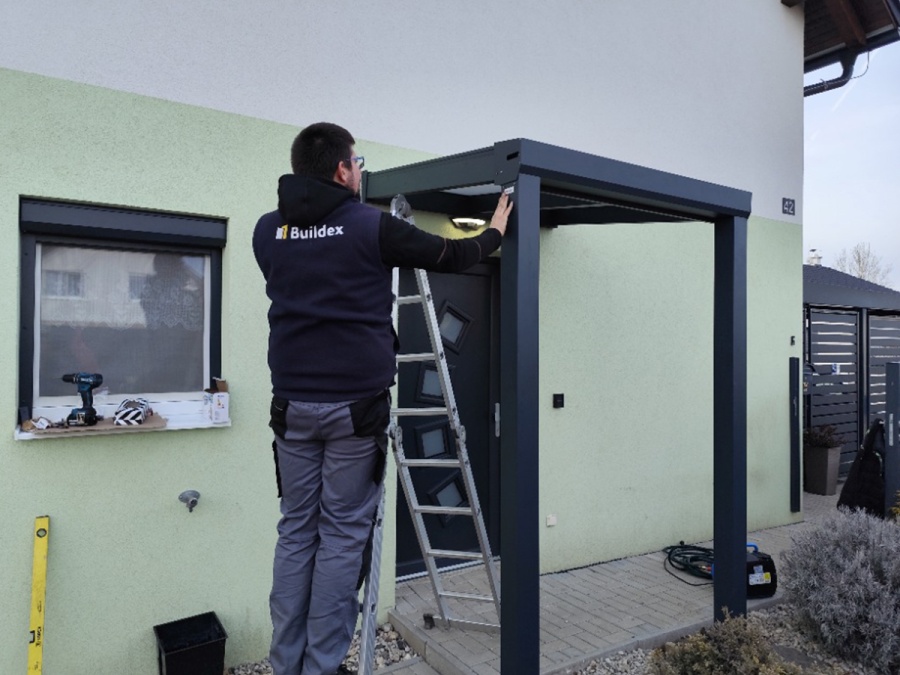 Pergolák, télikertek és előtetők telepítése