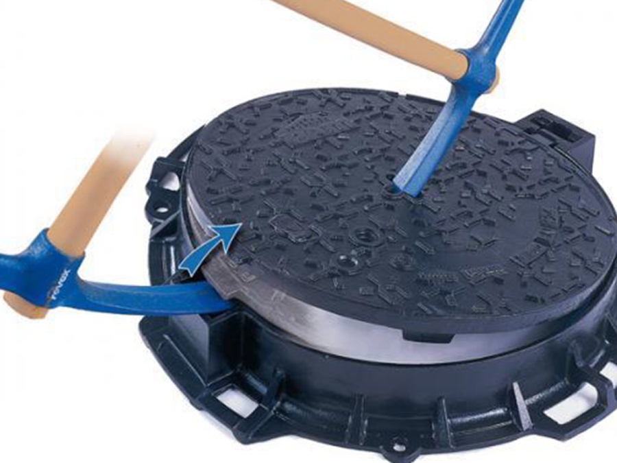 Poklop PAM Korum Square Frame (s ventilací)