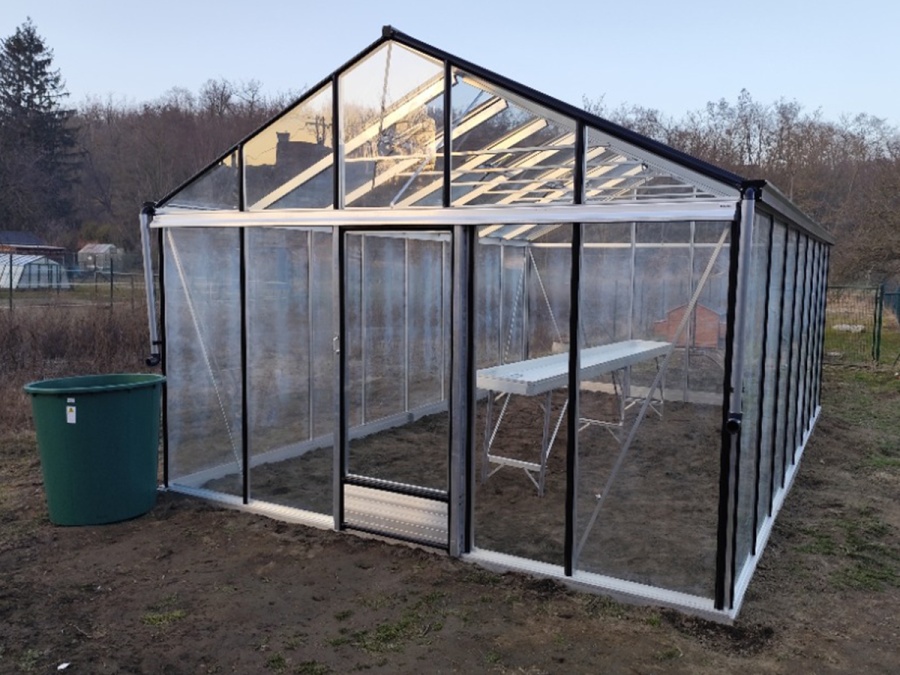 Montáže skleníkov