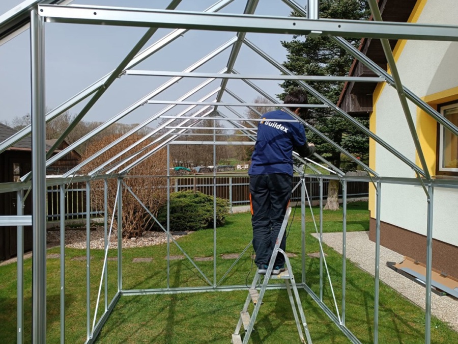 Montáže skleníkov