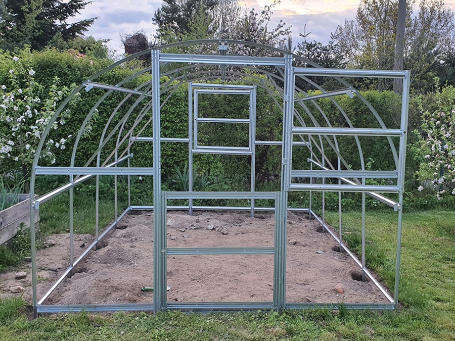 Montáže skleníkov