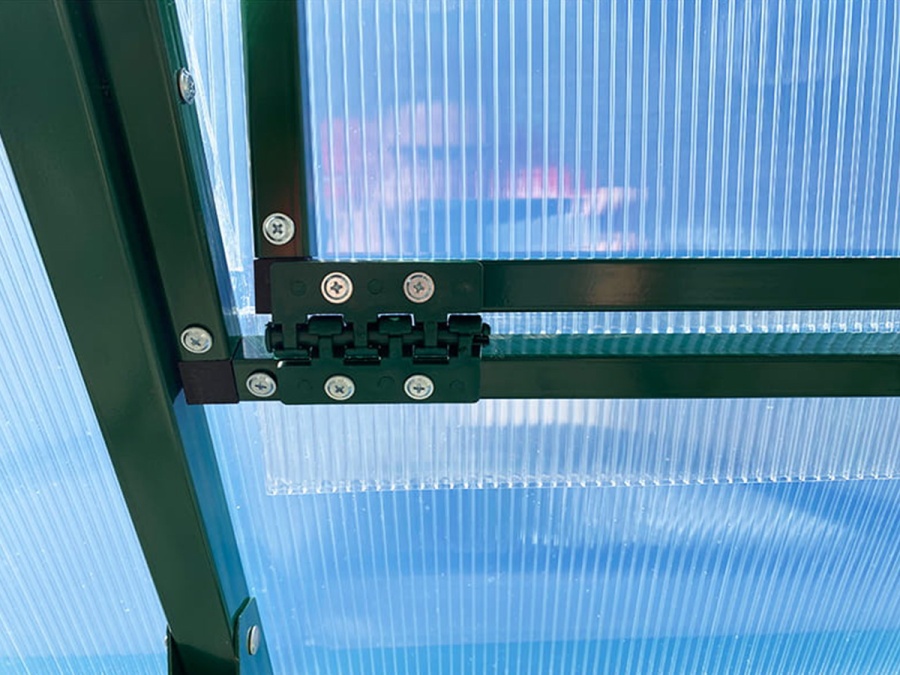 Okno s automatickým otváračom Scobax