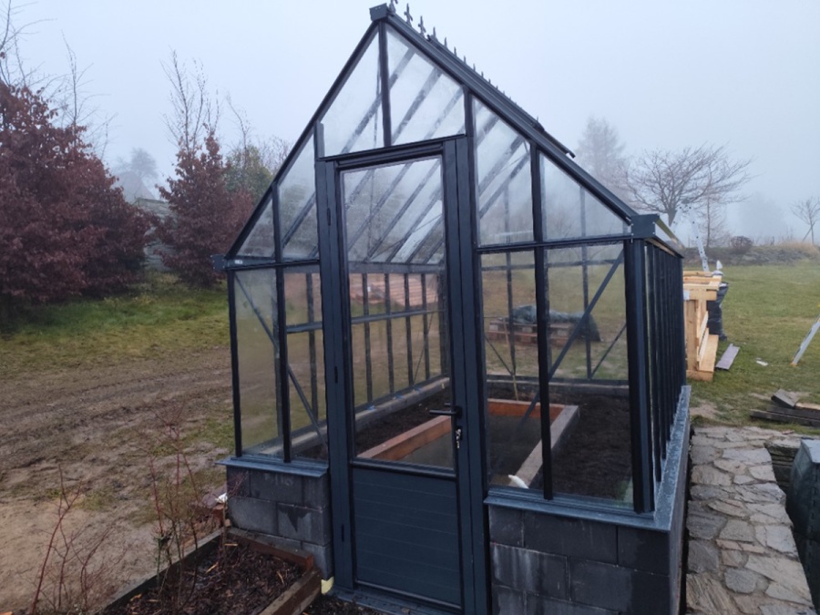 Montáže skleníkov