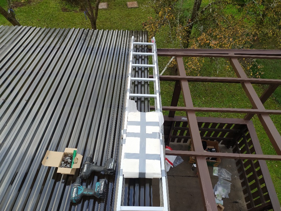 Pergolák, télikertek és előtetők telepítése