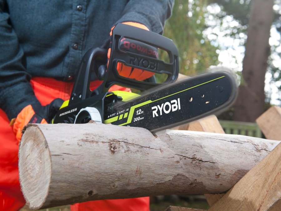 Reťazová píla Ryobi OCS1830