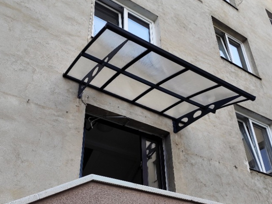 Montáže pergol, zimných záhrad a striešok