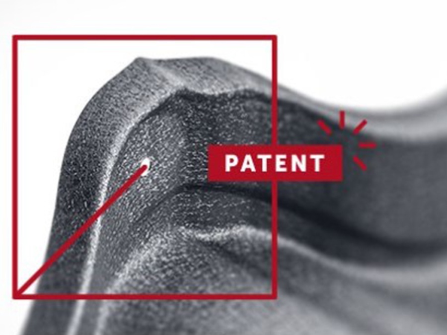 Plechová střešní taška Budmat Bella Sara