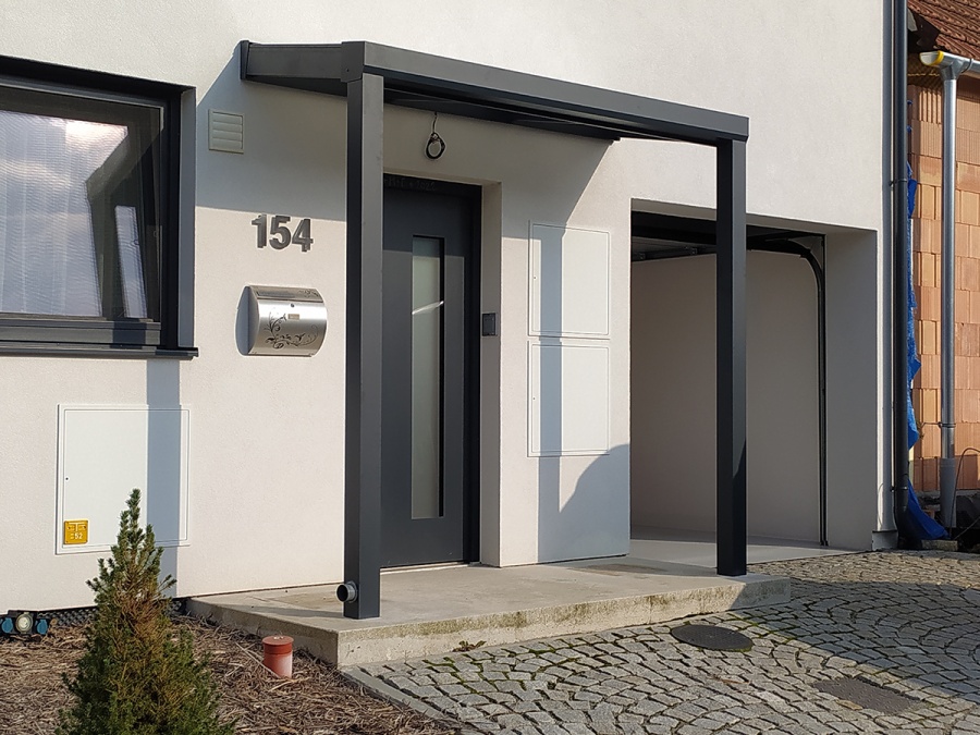 Montáže pergol, zimných záhrad a striešok