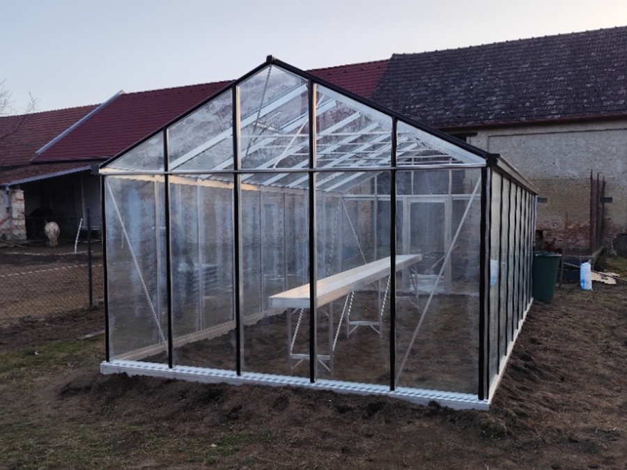 Montáže skleníkov
