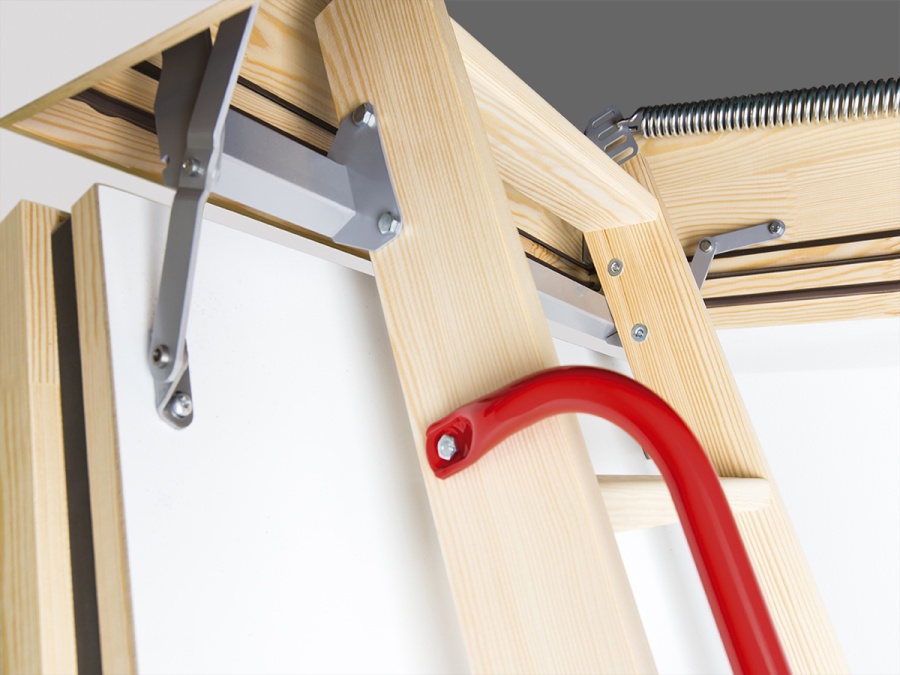 Pôdne schody Fakro LWF PP 45