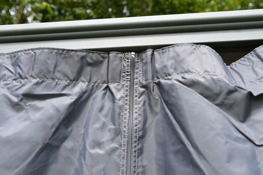 Závěsy Palram Palermo