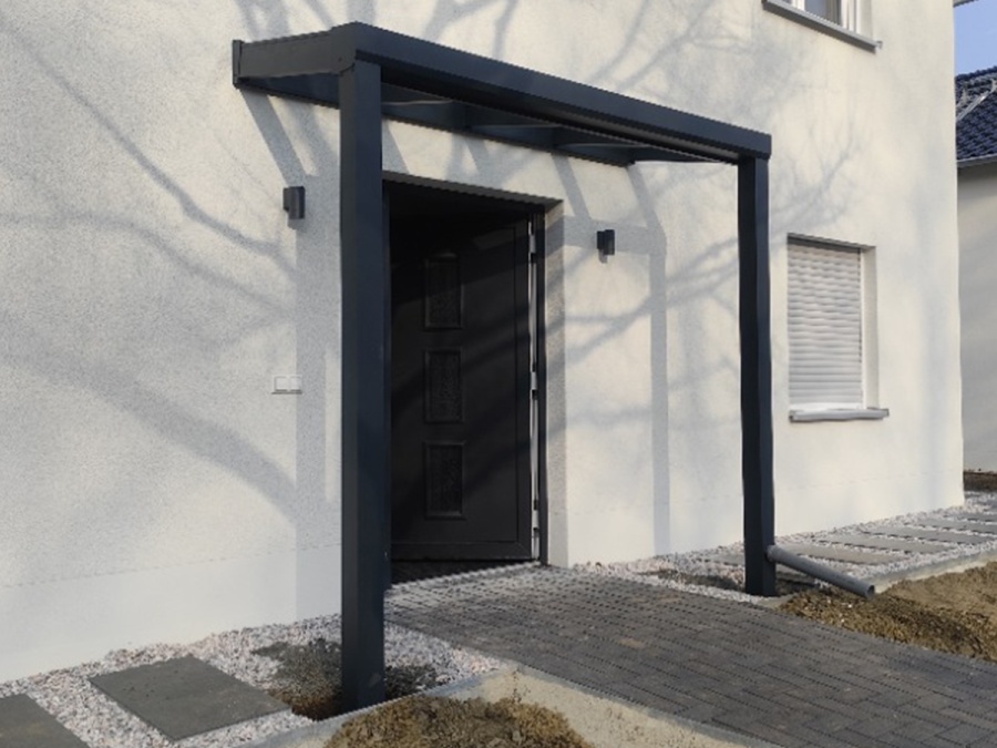 Montáže pergol, zimných záhrad a striešok